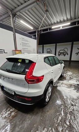 Volvo XC 40 cena 115000 przebieg: 9000, rok produkcji 2020 z Poznań małe 22